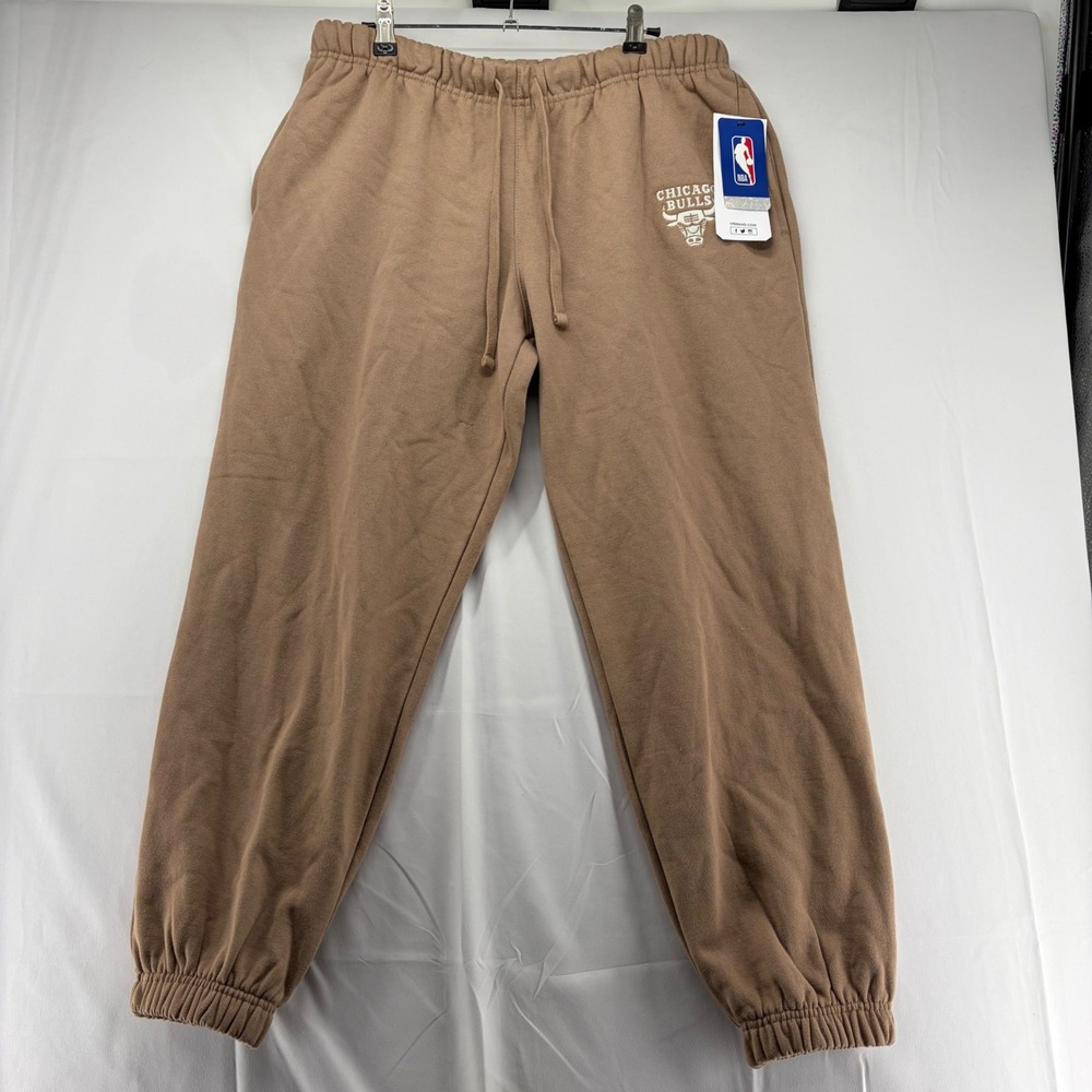 Women's NBA Chicago Bulls Joggers Tan Brown Fleece Lined Embroidered Logo NWT